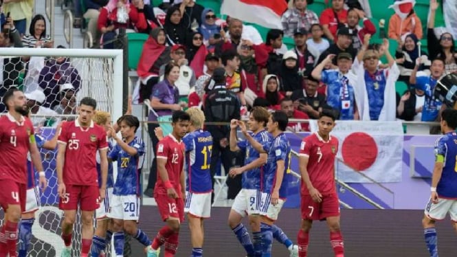 Timnas Jepang rayakan gol ke gawang Timnas Indonesia