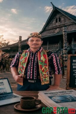 Rabi, Tokoh Pemuda Dayak Melawi: Media Adat Online Penting Edukasi Adat Budaya Kepada Dunia